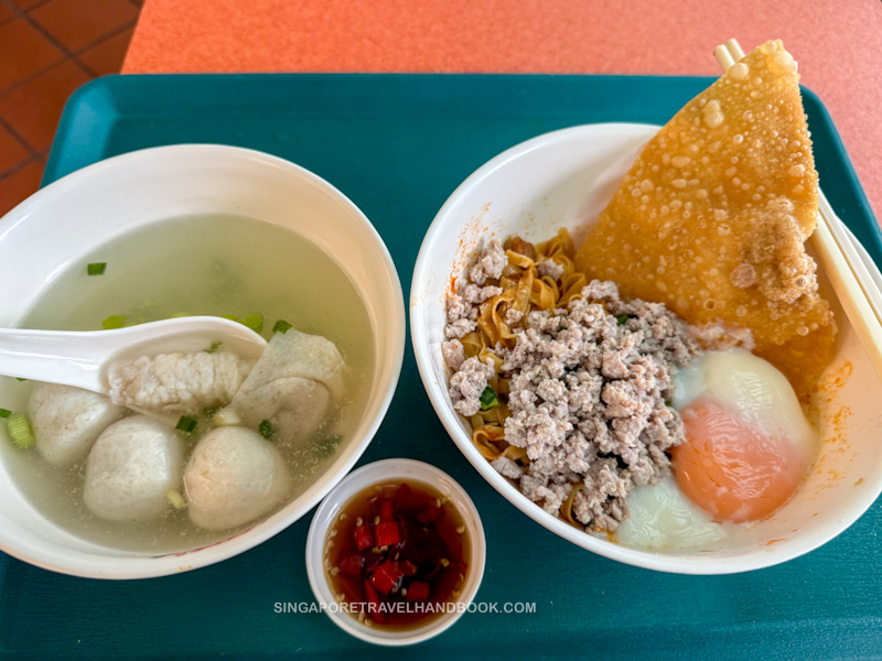 What to eat at Food Republic VivoCity - LiXin Teochew Fishball Noodles