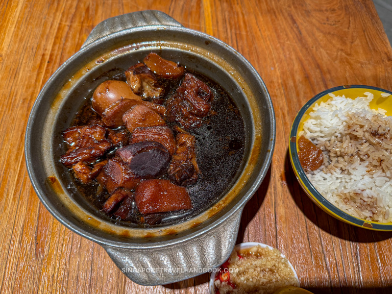 What to eat at Food Republic Vivocity - Feng Xiang Bak Kut Teh